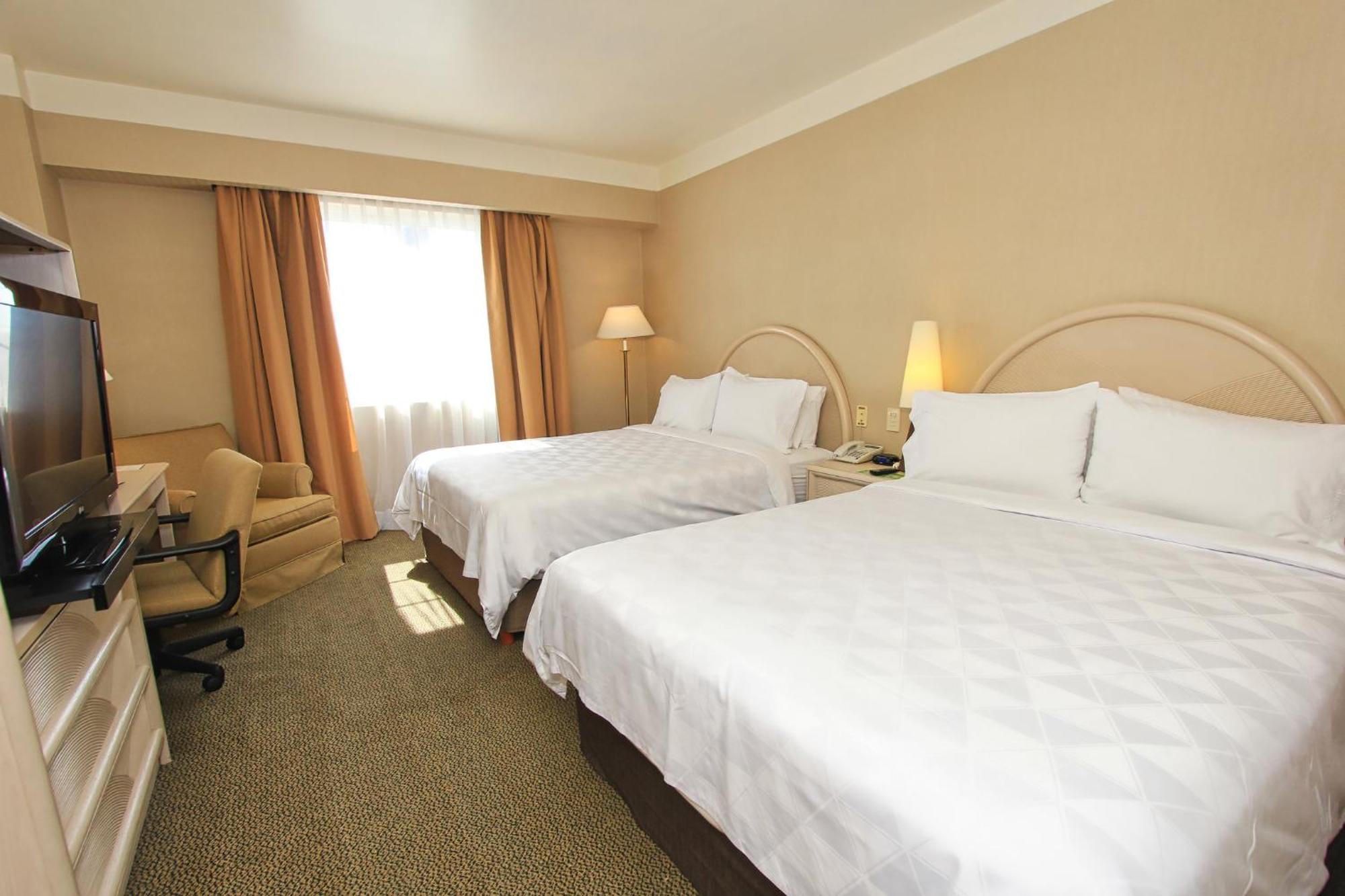 Leon-convention Center By Ihg 4*